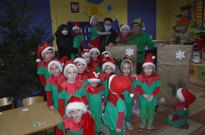 Mikołaj i jego elfy